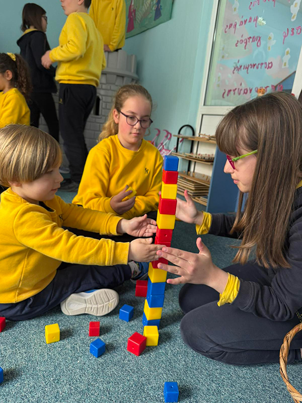 Inter - Grade Collaboration Εκπαιδευτήρια Όλγας Ντότη - Οικονόμου